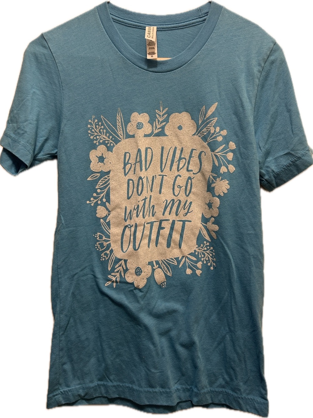 Bad Vibes? Sz XS Blue Tee